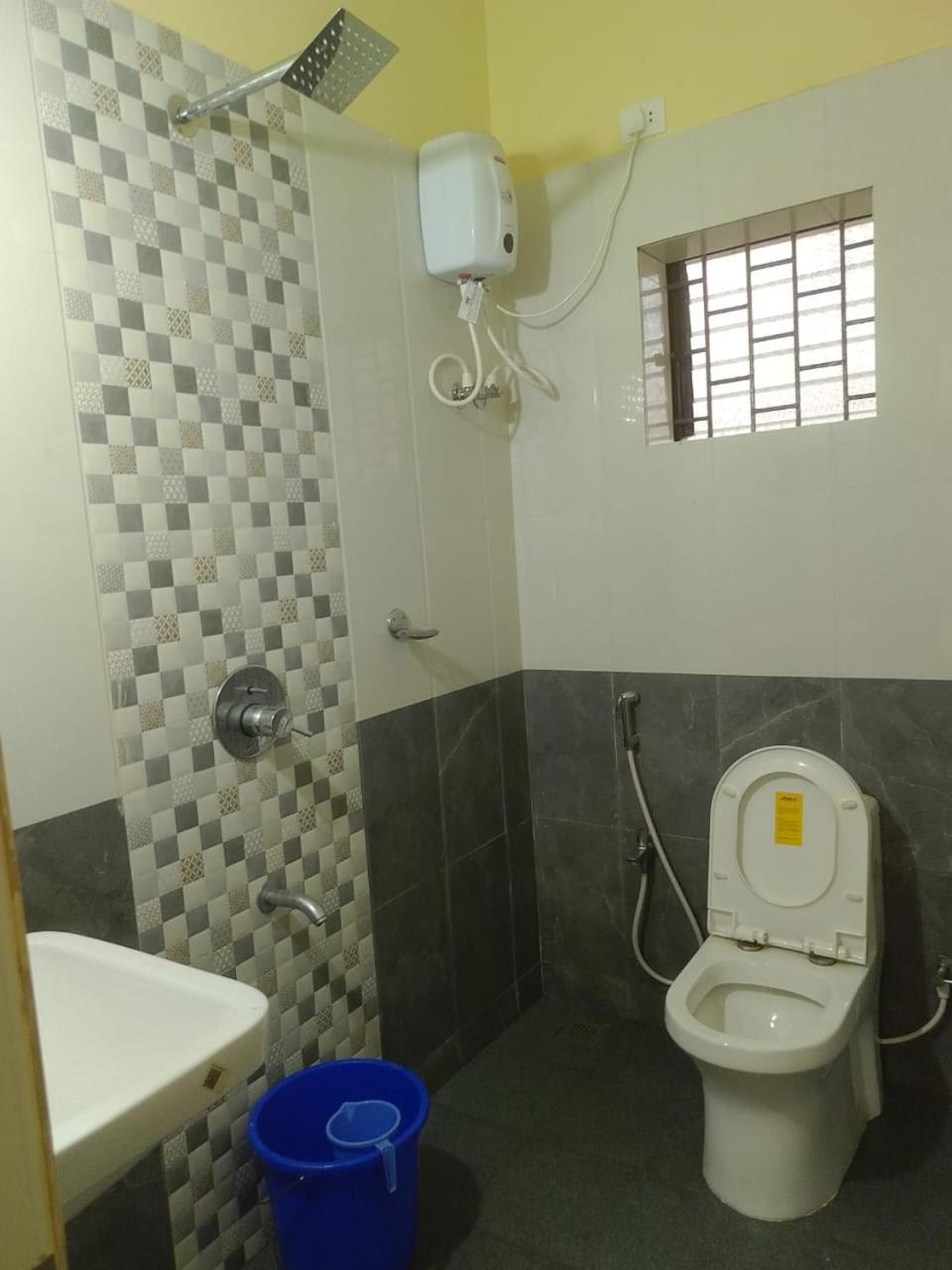 One Love Guest House Morjim Exterior foto